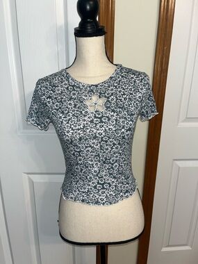 Forever 21 Floral Crop Top